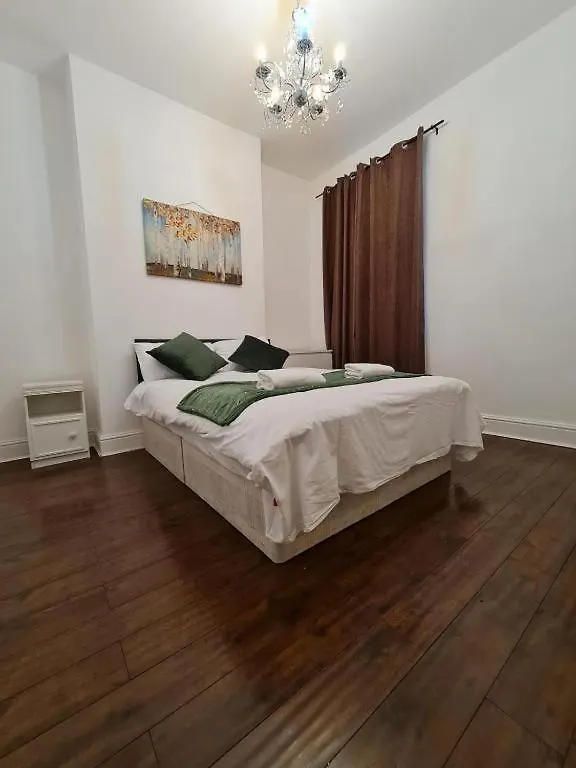Canary Wharf Home Stay London Homestay